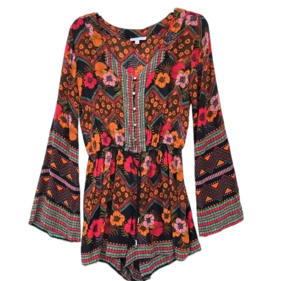 Patrons of Peace Black Floral Romper‎ - Picture 5 of 5